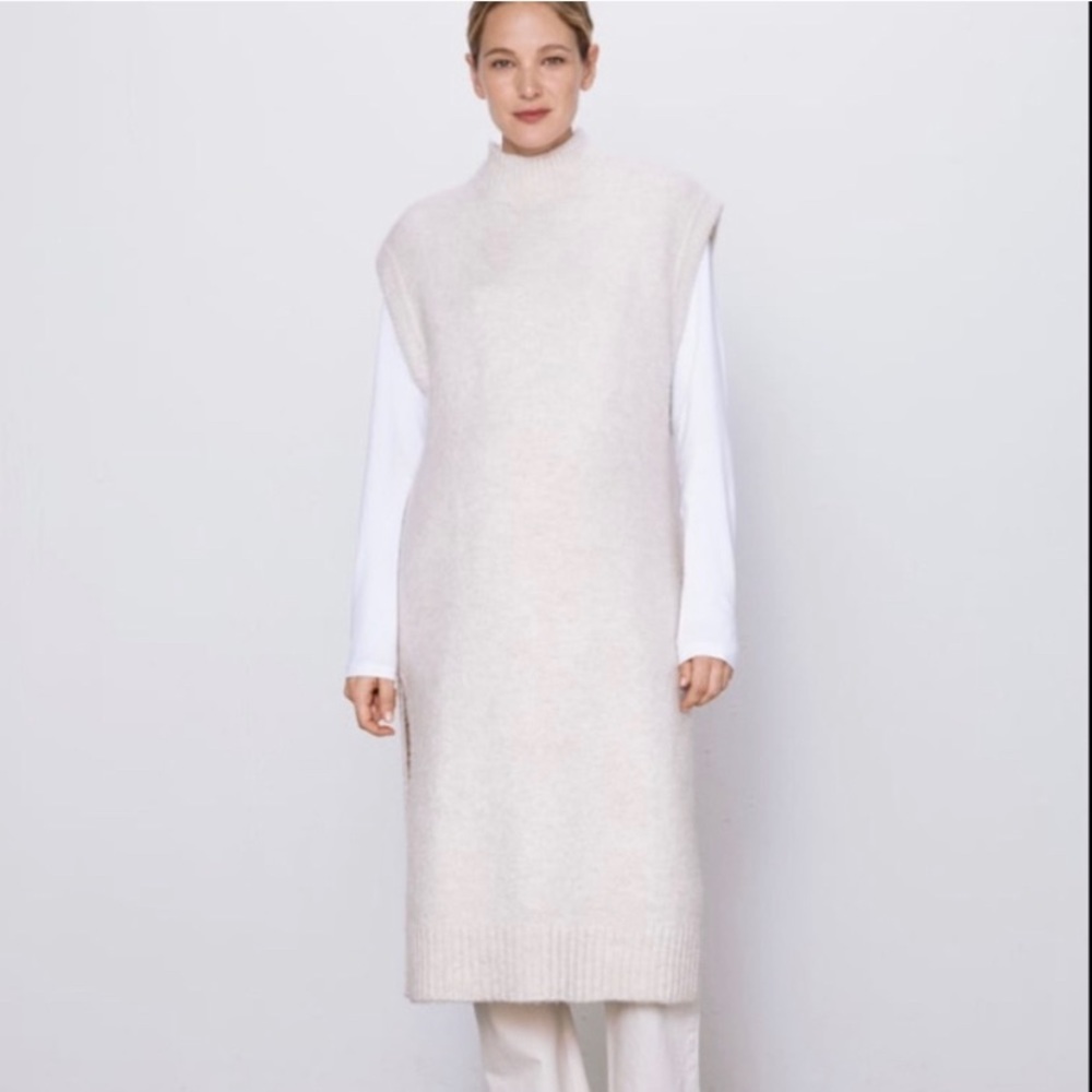 ISO ZARA SERBIA SLEEVELESS SWEATER DRESS